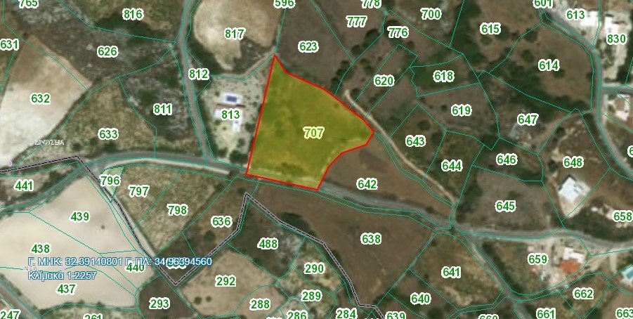 Lordos Droushia Plot 707